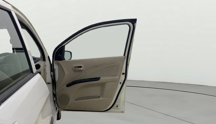 2017 Maruti Celerio VXI CNG, CNG, Manual, 57,687 km, RHS Front Door