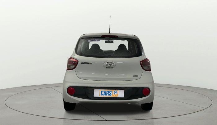 2017 Hyundai Grand i10 MAGNA 1.2 KAPPA VTVT, CNG, Manual, 72,918 km, Back/Rear