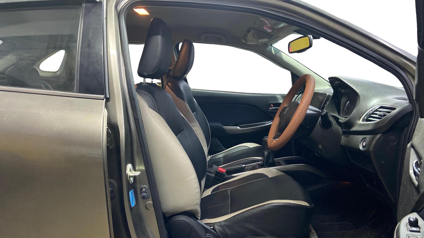 2020 Maruti Baleno ZETA PETROL 1.2, Petrol, Manual, 74,999 km, Right Side Front Door Cabin