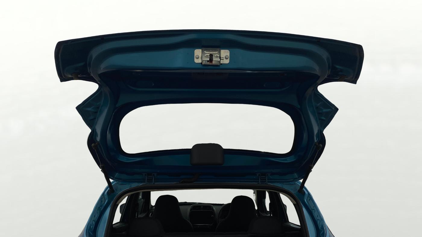 2023 Renault Kwid RXT 1.0 AMT, Petrol, Automatic, 7,014 km, Boot Door Open