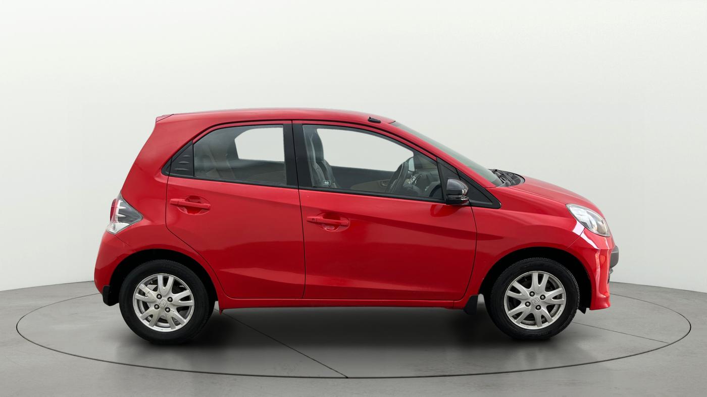 2015 Honda Brio VX AT, Petrol, Automatic, 62,075 km, Right Side View