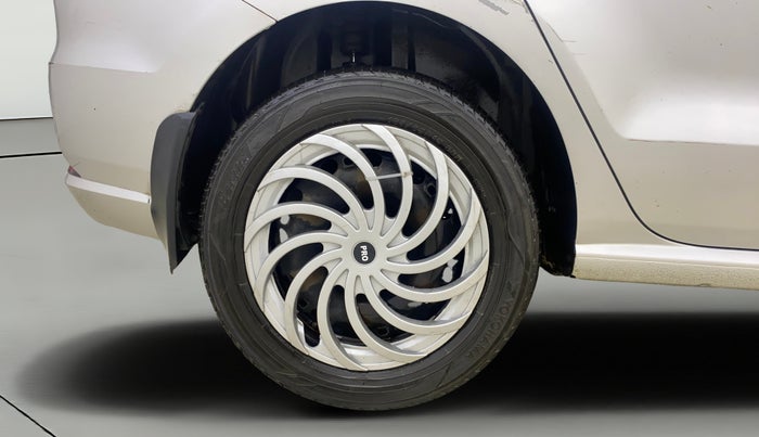 2017 Volkswagen Ameo COMFORTLINE 1.5 AT, Diesel, Automatic, 1,48,441 km, Right Rear Wheel