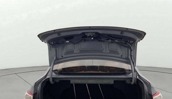 2019 Hyundai Xcent SX 1.2, Petrol, Manual, 66,944 km, Boot Door Open