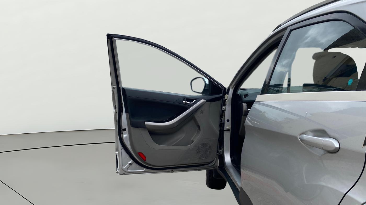 2019 Tata NEXON XZ PLUS PETROL, Petrol, Manual, 76,189 km, LHS Front Door
