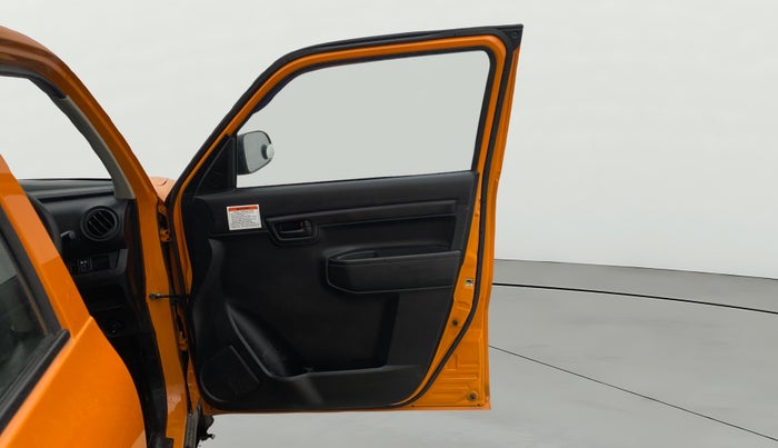 2022 Maruti S PRESSO VXI (O) CNG, CNG, Manual, 40,644 km, RHS Front Door