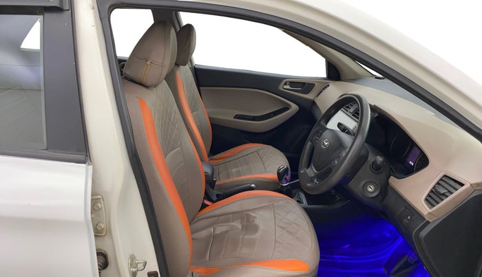 2018 Hyundai Elite i20 ASTA 1.4 CRDI, Diesel, Manual, 90,450 km, Right Side Front Door Cabin