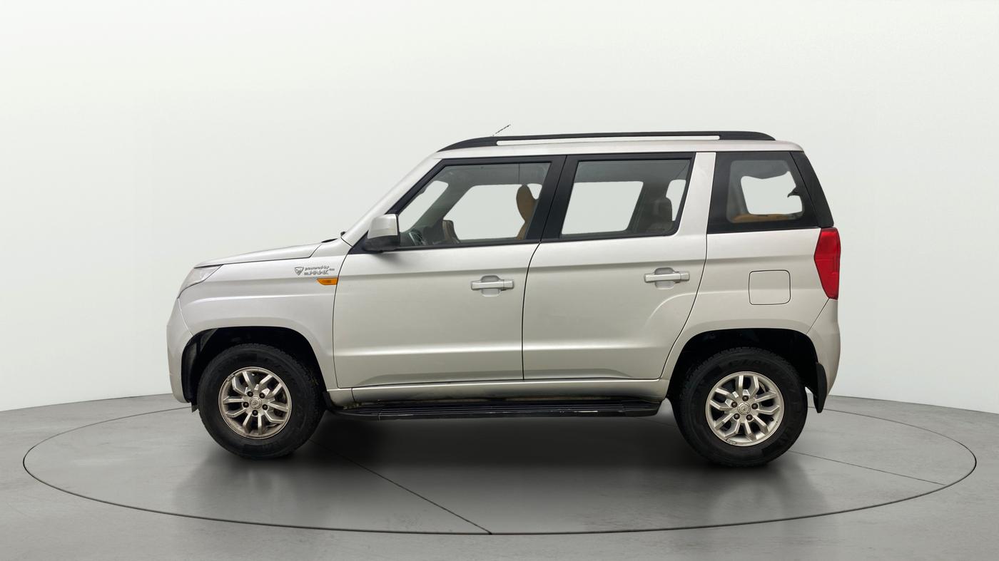 2017 Mahindra TUV300 T8, Diesel, Manual, 31,985 km, Left Side