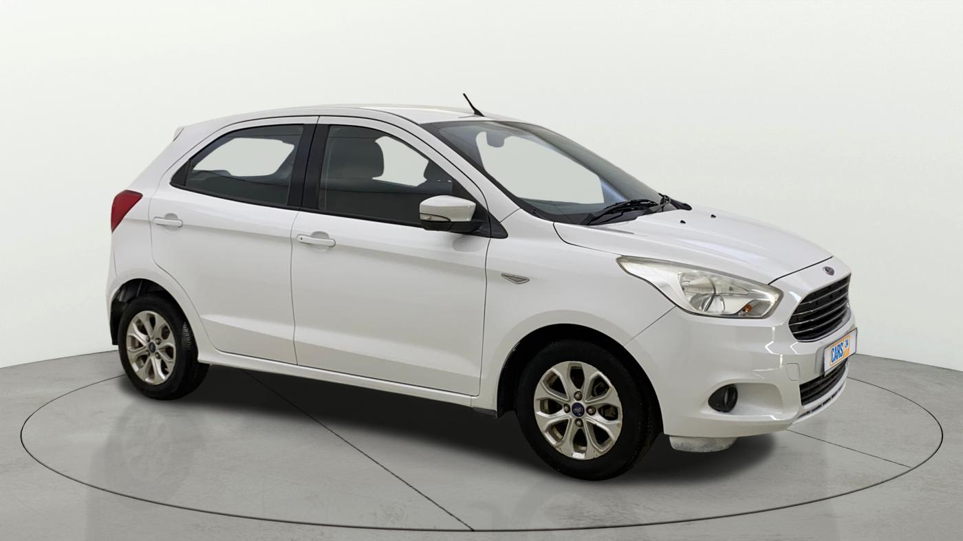 2017 Ford New Figo TITANIUM 1.2 PETROL MT, Petrol, Manual, 47,608 km, Right Front Diagonal