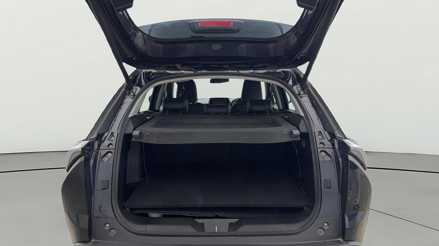 2025 Maruti Victoris Zxi 1.5 eCVT, Hybrid, Automatic, 4,400 km, Boot Open Zoomed View