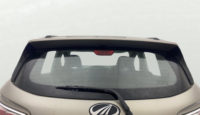 2018 Mahindra KUV 100 NXT K8 P 6 STR, Petrol, Manual, 16,675 km, Rear Windshield