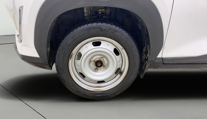 2023 Nissan MAGNITE XE, Petrol, Manual, 30,301 km, Left Front Wheel