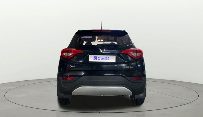 2023 Mahindra XUV300 W8 (O) 1.2 PETROL, Petrol, Manual, 27,501 km, Back/Rear