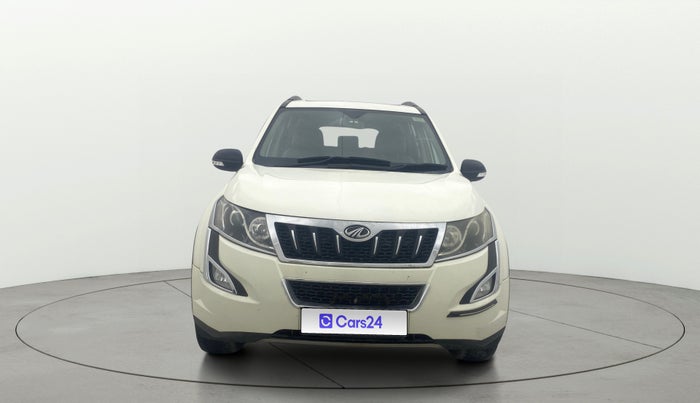 2015 Mahindra XUV500 W10 AWD, Diesel, Manual, 1,08,006 km, Front