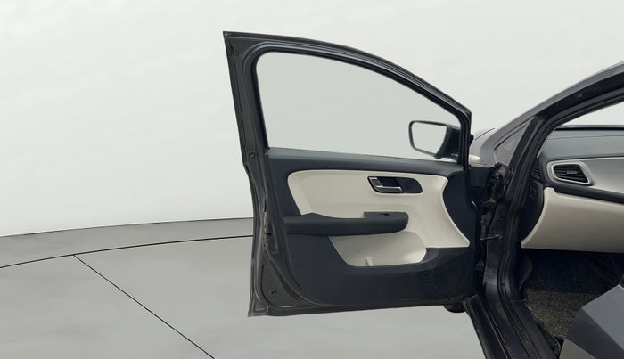 2021 Tata ALTROZ XZ PETROL, Petrol, Manual, 66,054 km, LHS Front Door