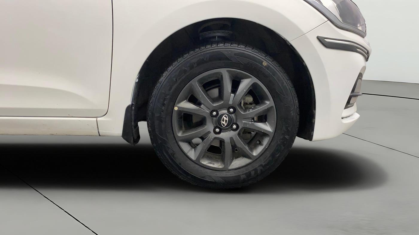 2020 Hyundai Elite i20 SPORTZ PLUS 1.2, Petrol, Manual, 45,861 km, Right Front Wheel