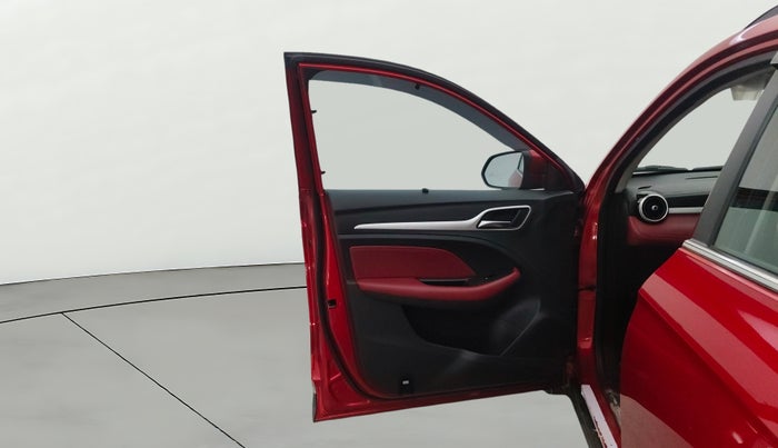 2022 MG ASTOR SAVVY 1.5 CVT S RED, Petrol, Automatic, 7,263 km, LHS Front Door