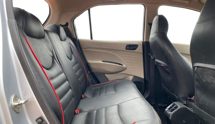 2022 Hyundai NEW SANTRO SPORTZ EXECUTIVE MT CNG, CNG, Manual, 63,334 km, Right Side Rear Door Cabin