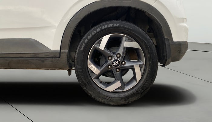 2021 Hyundai VENUE SX 1.0 TURBO IMT, Petrol, Manual, 51,465 km, Left Rear Wheel