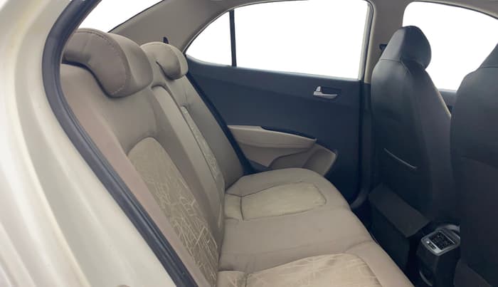 2014 Hyundai Xcent S 1.1 CRDI (O), Diesel, Manual, 83,891 km, Right Side Rear Door Cabin