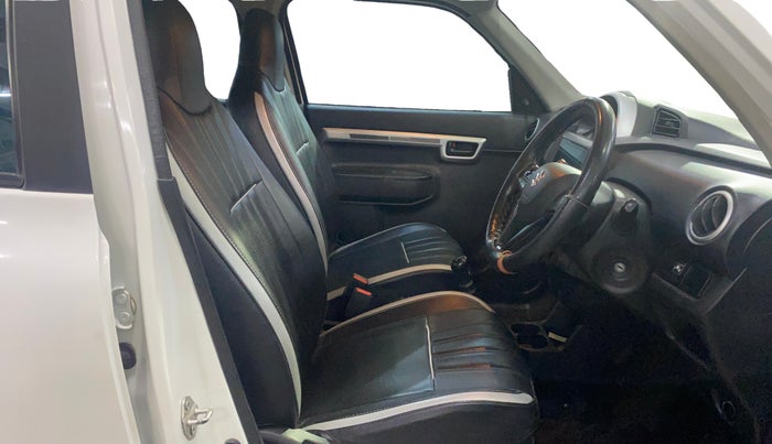 2021 Maruti S PRESSO VXI+, CNG, Manual, 66,800 km, Right Side Front Door Cabin