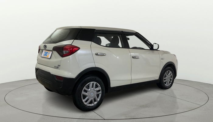 2020 Mahindra XUV300 W4 1.2 PETROL, Petrol, Manual, 76,769 km, Right Back Diagonal
