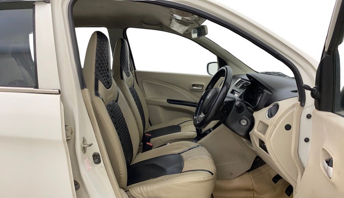 2020 Maruti Celerio VXI (O) CNG, CNG, Manual, 1,15,376 km, Right Side Front Door Cabin