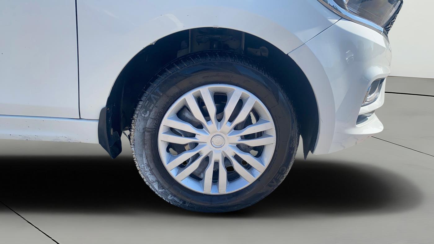 2022 Tata TIGOR XZ PLUS CNG, CNG, Manual, 59,874 km, Right Front Wheel