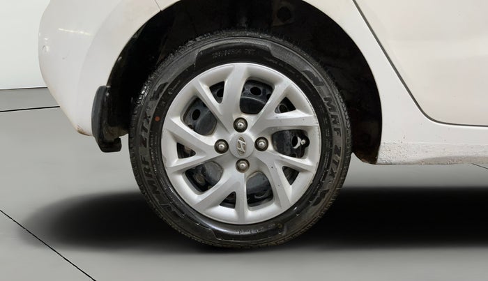 2017 Hyundai Grand i10 SPORTZ (O) 1.2 KAPPA VTVT, Petrol, Manual, 43,532 km, Right Rear Wheel