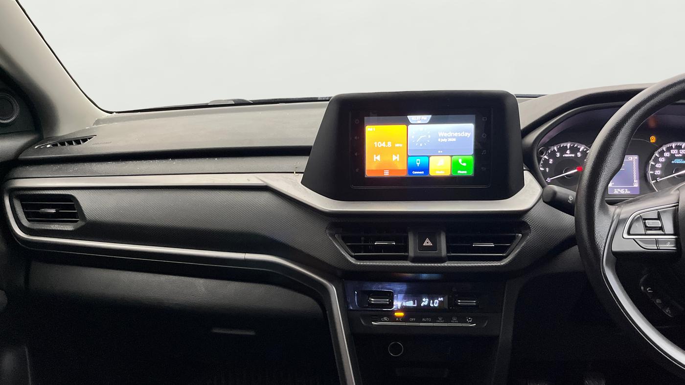 2022 Maruti BREZZA VXI SMART HYBRID, Petrol, Manual, 32,445 km, Air Conditioner