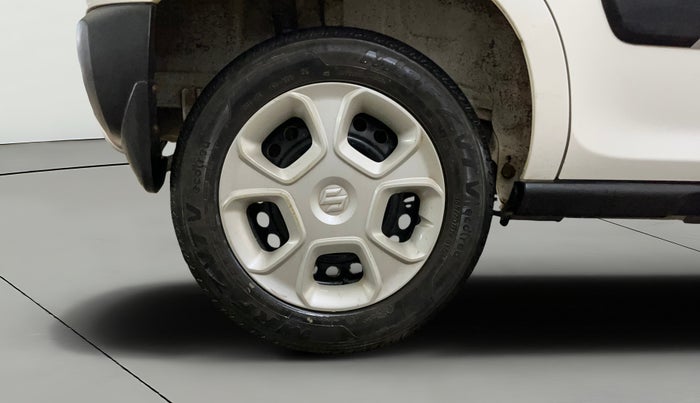 2020 Maruti S PRESSO VXI+, Petrol, Manual, 27,205 km, Right Rear Wheel