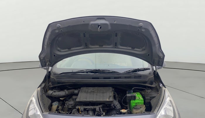 2017 Hyundai Xcent SX 1.2 (O), Petrol, Manual, 44,767 km, Open Bonet