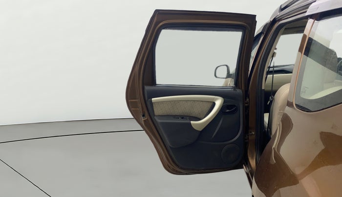 2014 Renault Duster 85 PS RXL DIESEL (OPT), Diesel, Manual, 1,26,494 km, LHS Rear Door