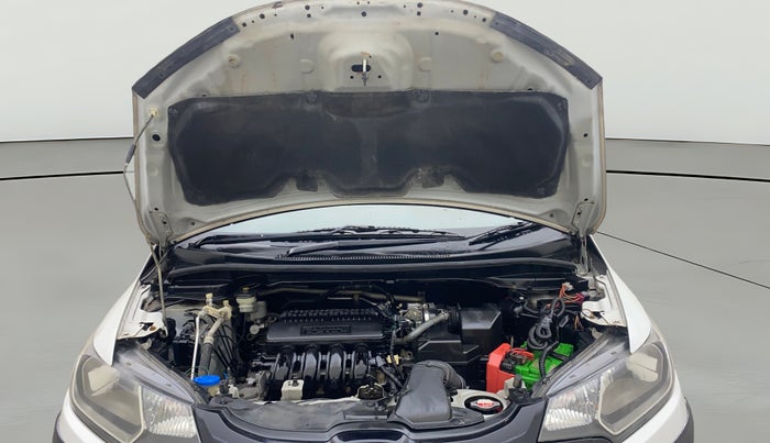 2016 Honda Jazz 1.2L I-VTEC V, Petrol, Manual, 1,05,957 km, Open Bonet