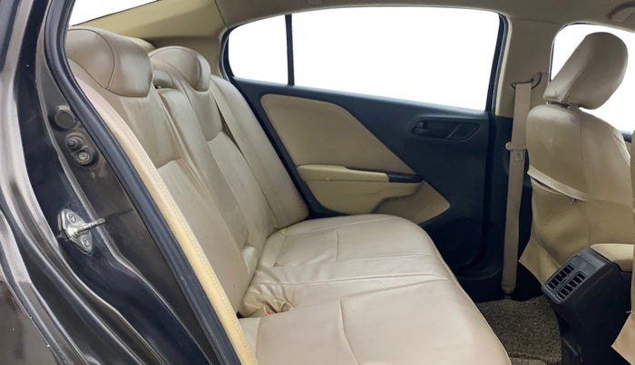 2015 Honda City 1.5L I-VTEC SV, Petrol, Manual, 87,386 km, Right Side Rear Door Cabin