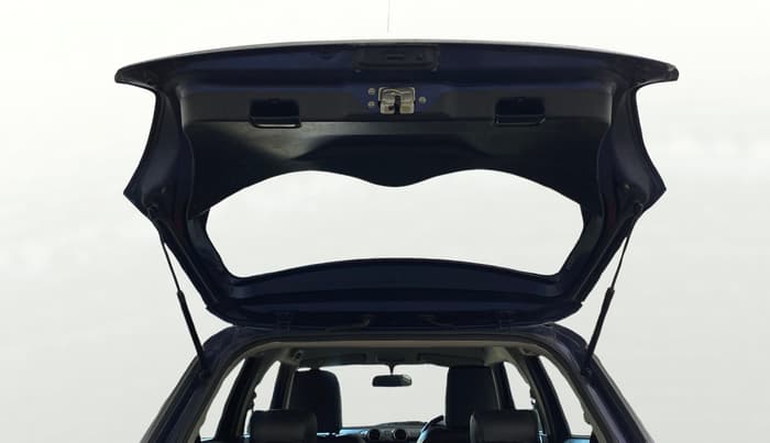 2018 Maruti Swift ZDI AMT, Diesel, Automatic, 1,09,539 km, Boot Door Open