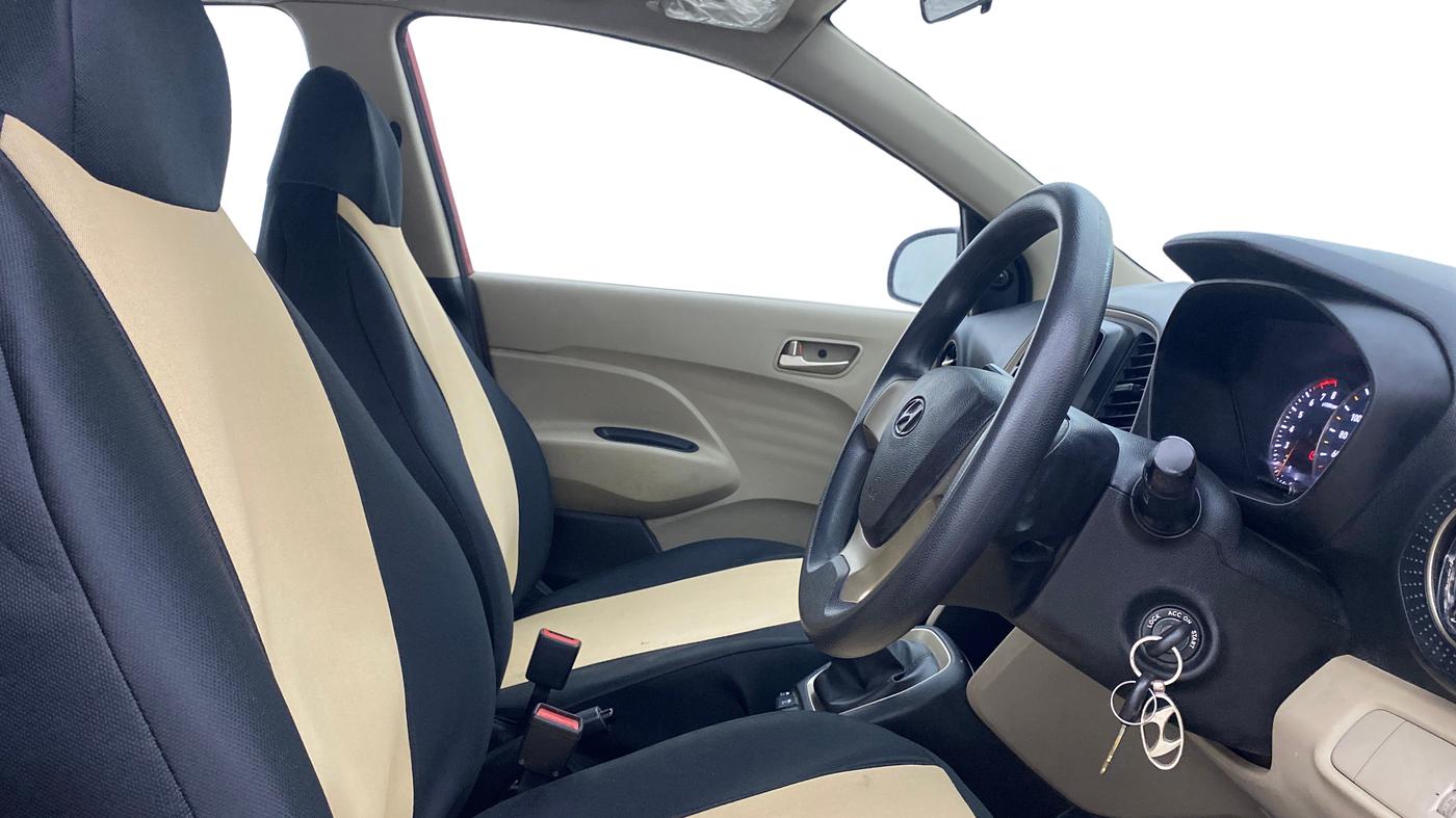 2019 Hyundai NEW SANTRO MAGNA, Petrol, Manual, 74,349 km, Right Side Front Door Cabin
