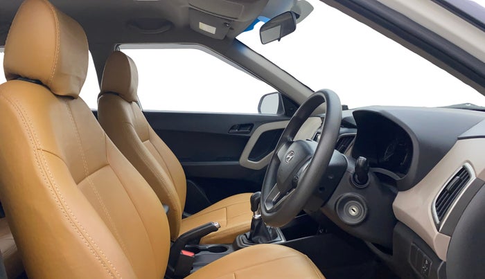 2016 Hyundai Creta BASE 1.6 PETROL, Petrol, Manual, 40,574 km, Right Side Front Door Cabin