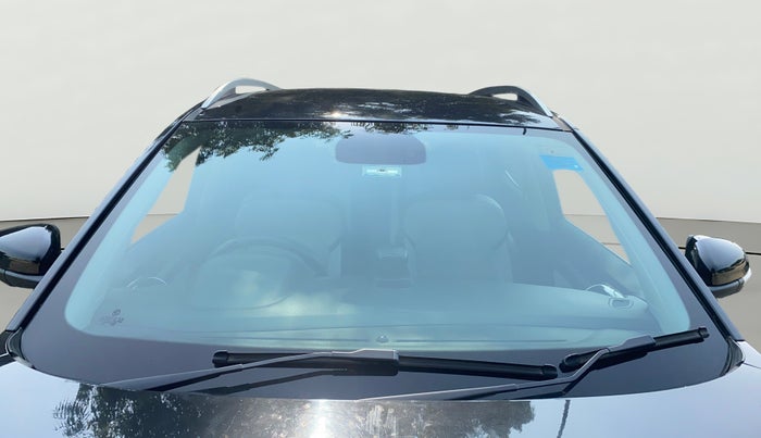 2022 MG ASTOR SHARP 1.5 CVT, Petrol, Automatic, 10,840 km, Front Windshield