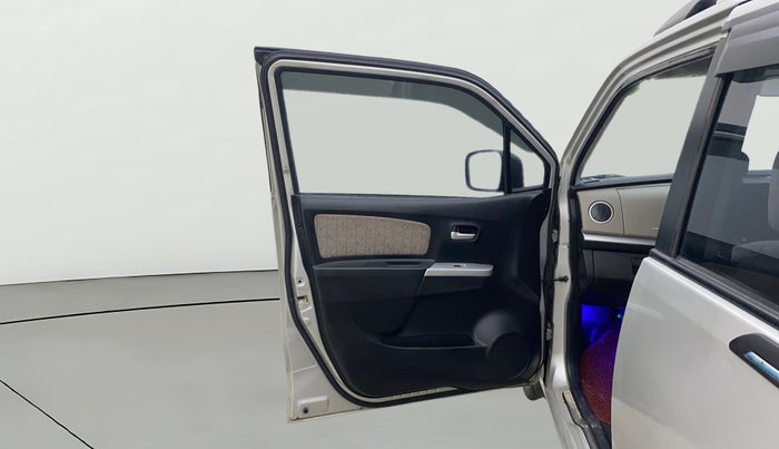 2015 Maruti Wagon R 1.0 VXI, Petrol, Manual, 1,32,558 km, LHS Front Door