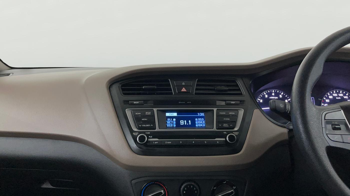 2016 Hyundai Elite i20 MAGNA 1.2, Petrol, Manual, 24,451 km, Air Conditioner