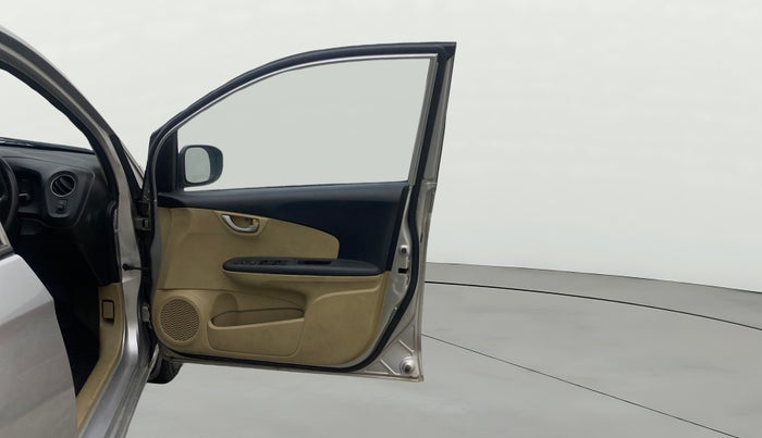 2014 Honda Amaze 1.2L I-VTEC VX, Petrol, Manual, 1,39,732 km, RHS Front Door