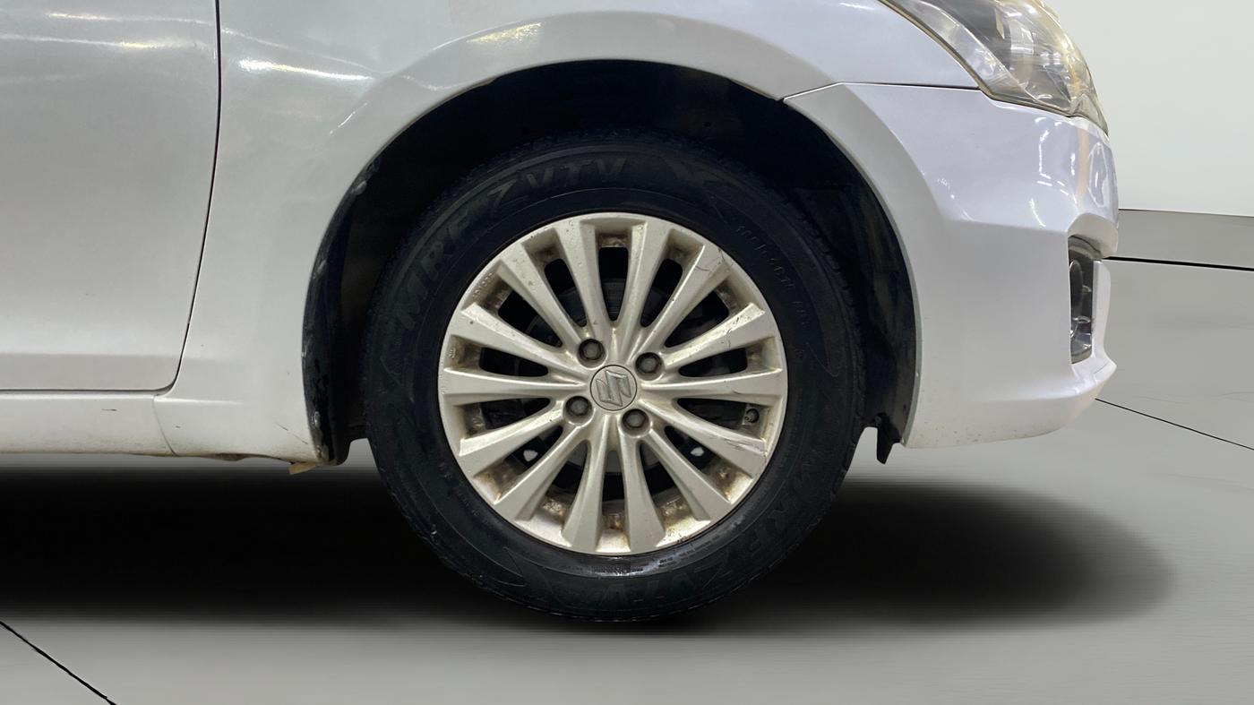 2015 Maruti Ciaz ZXI AT, Petrol, Automatic, 55,555 km, Right Front Wheel
