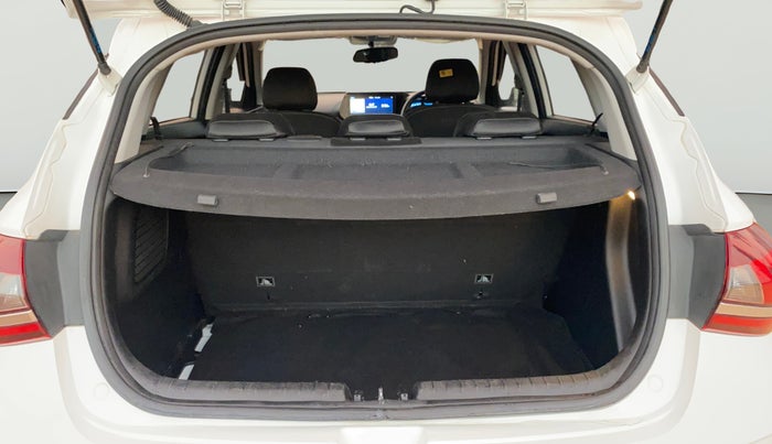 2023 Hyundai NEW I20 ASTA (O) 1.2 AT, Petrol, Automatic, 33,092 km, Boot Open Zoomed View