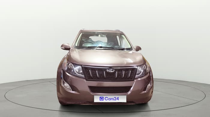 2017 Mahindra XUV500 W10, Diesel, Manual, 47,589 km, Front