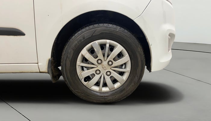 2013 Hyundai i10 SPORTZ 1.1, Petrol, Manual, 91,578 km, Right Front Wheel