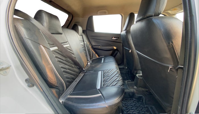 2023 Maruti Swift VXI, Petrol, Manual, 48,468 km, Right Side Rear Door Cabin