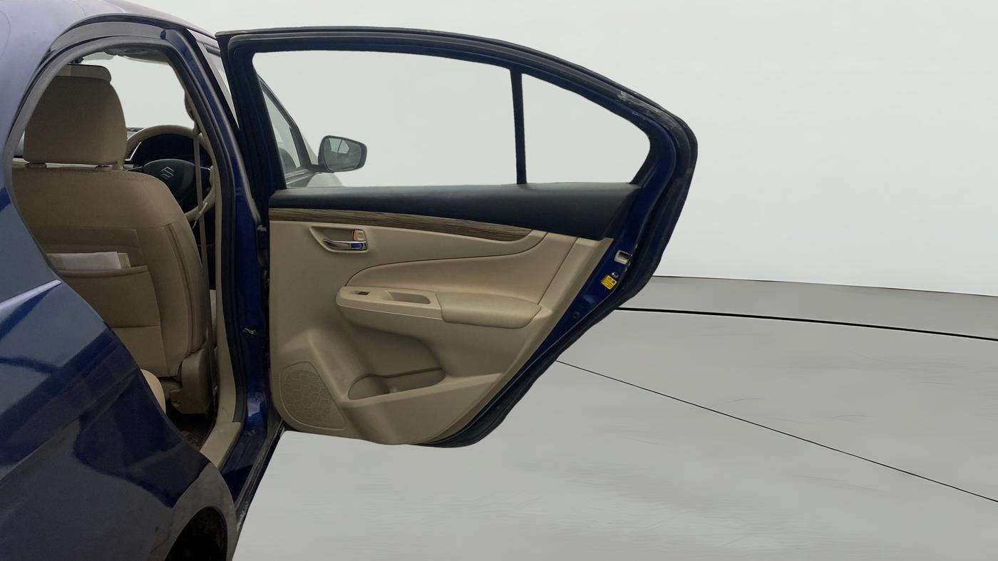 2022 Maruti Ciaz SIGMA 1.5 SHVS MT  PETROL, Petrol, Manual, 44,398 km, RHS Rear Door
