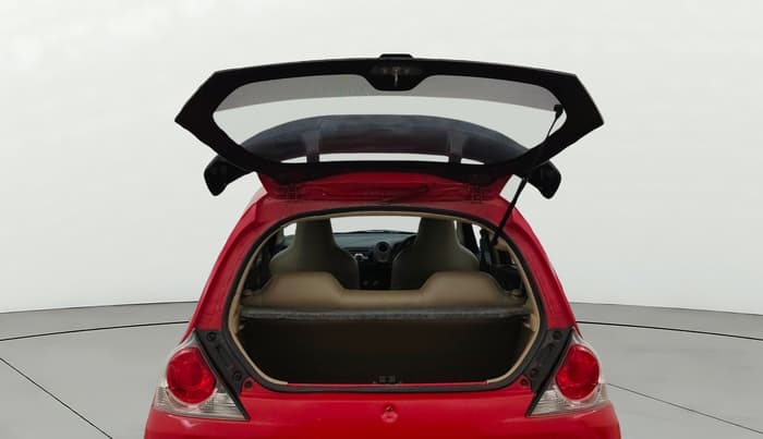 2015 Honda Brio V MT, Petrol, Manual, 86,210 km, Boot Door Open