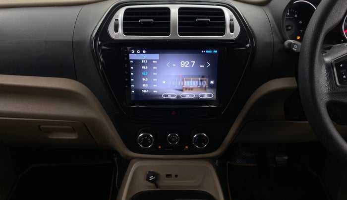 2016 Mahindra TUV300 T8 AMT, Diesel, Automatic, 81,360 km, Air Conditioner