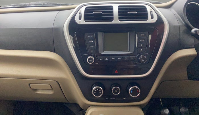 2017 Mahindra TUV300 T8, Diesel, Manual, 73,316 km, Air Conditioner